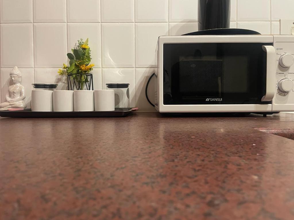 Coastwave Guest House Уолфиш Бей Екстериор снимка