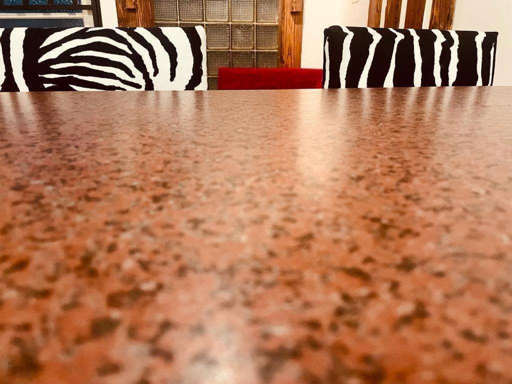 Coastwave Guest House Уолфиш Бей Екстериор снимка