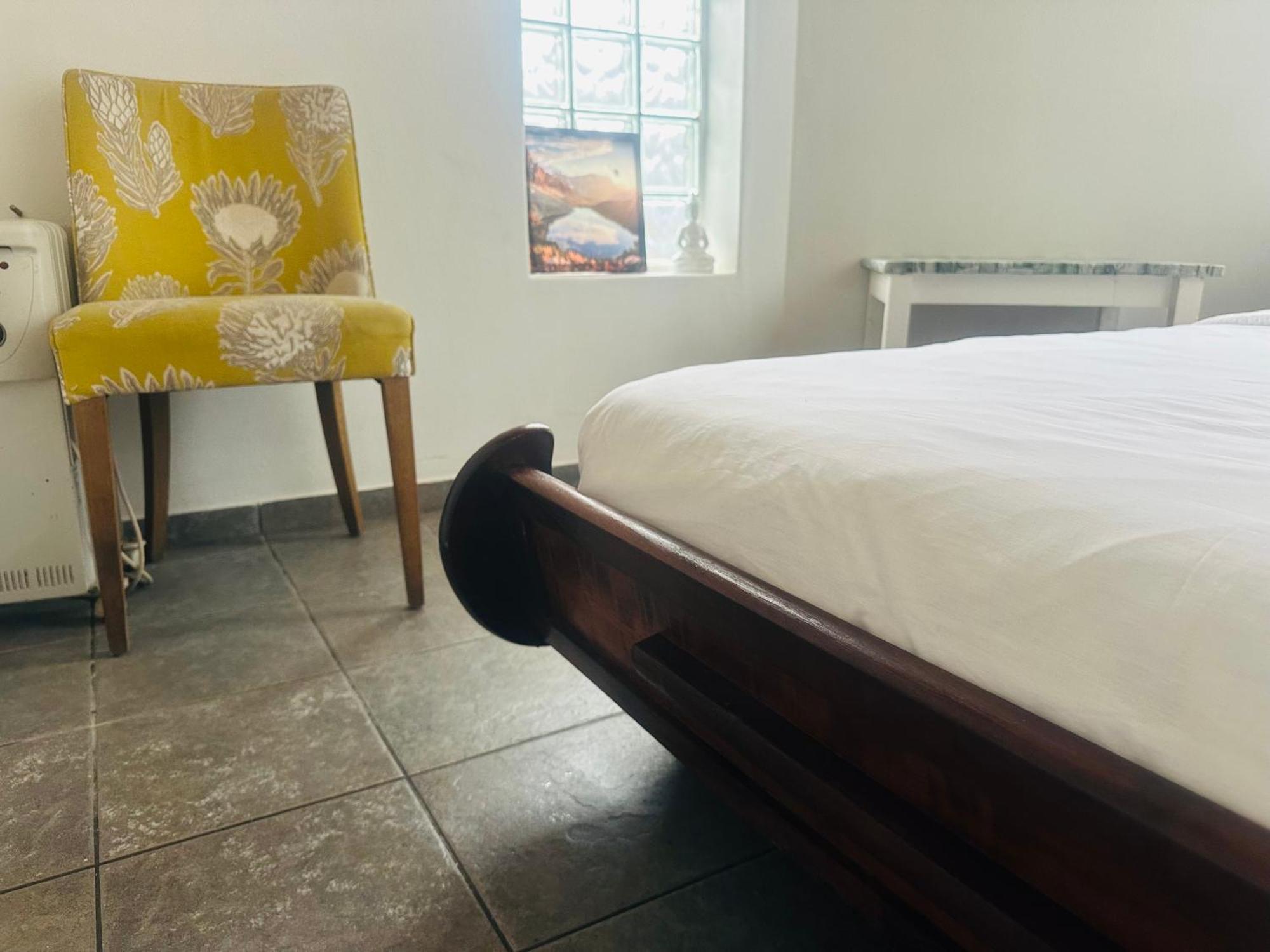 Coastwave Guest House Уолфиш Бей Екстериор снимка